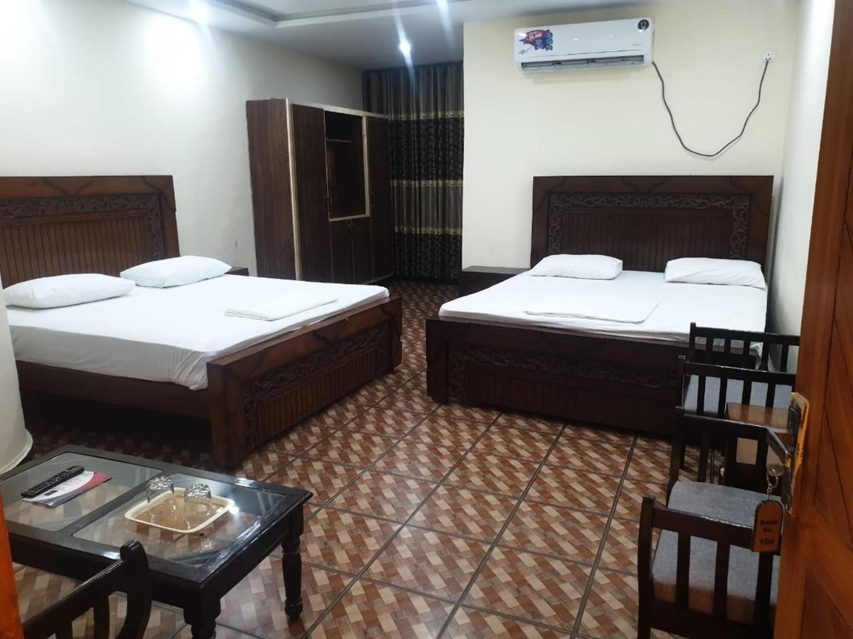 Dream Night Hotel Исламабад Экстерьер фото